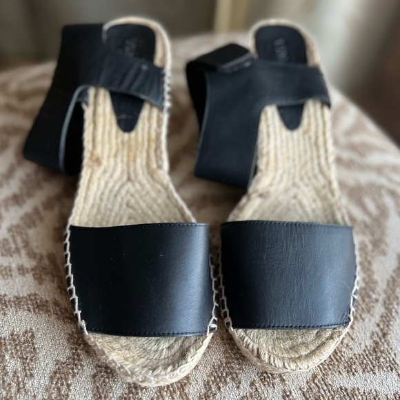 Black leather sandals espadrilles ankle strap velcro closure - Picture 14 of 14